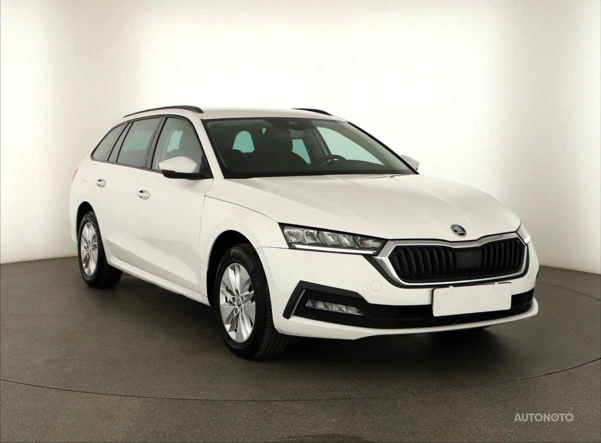 Škoda Octavia, 2022 - celkový pohled