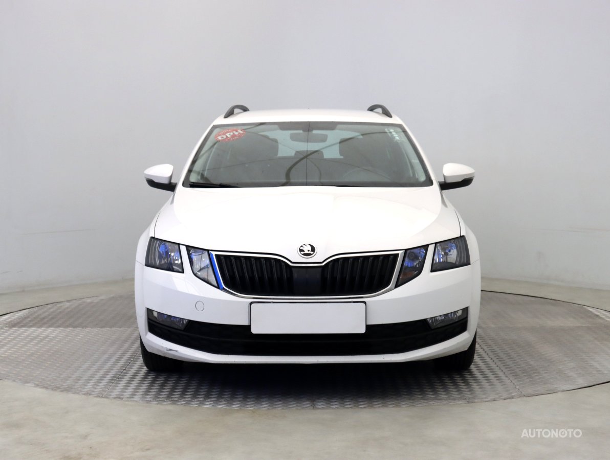 Škoda Octavia, 2020 - pohled č. 2