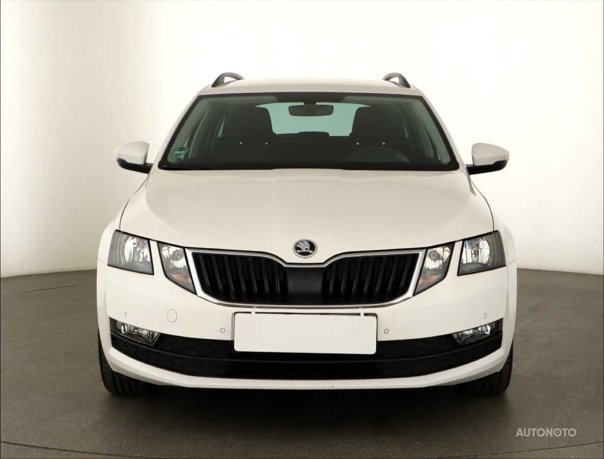 Škoda Octavia, 2018 - pohled č. 2