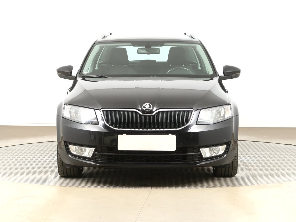 Škoda Octavia, 2015 - pohled č. 2