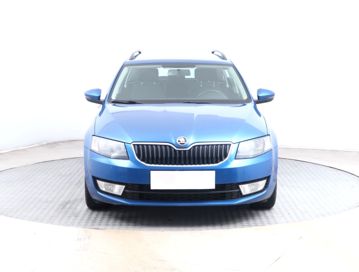 Škoda Octavia, 2015 - pohled č. 2