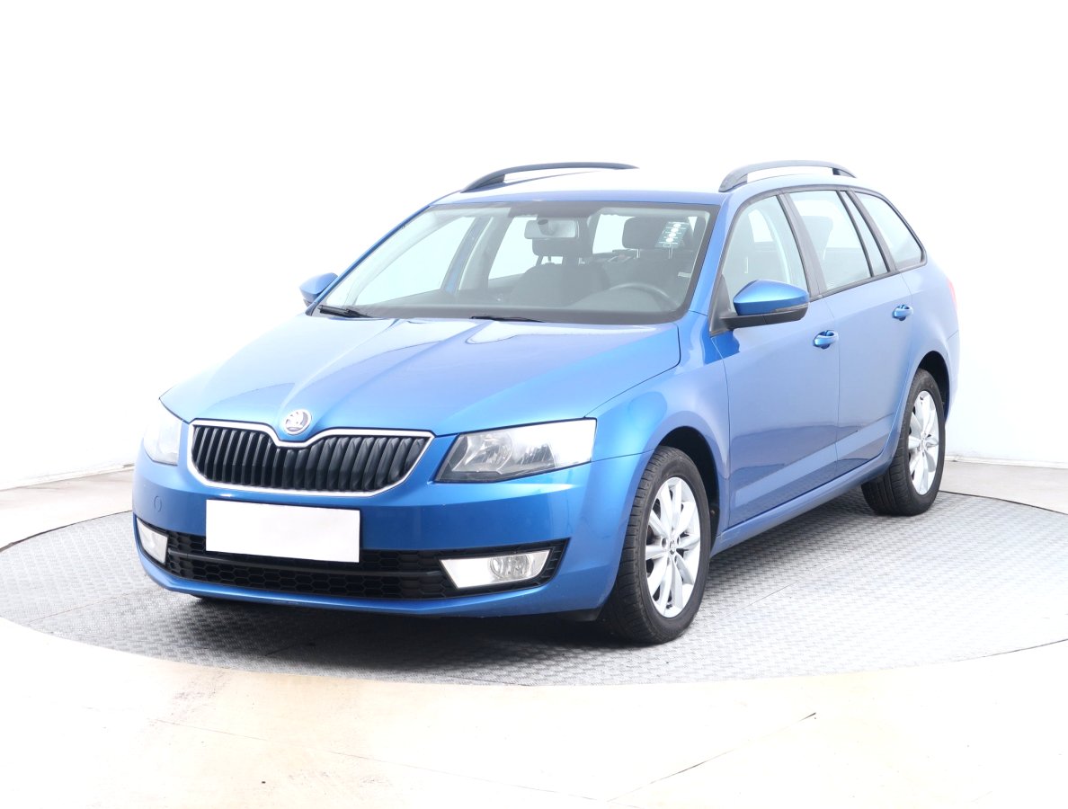 Škoda Octavia, 2015 - pohled č. 3