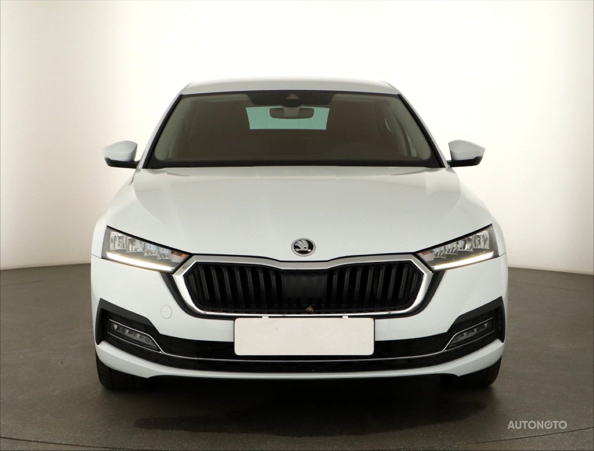 Škoda Octavia, 2022 - pohled č. 2