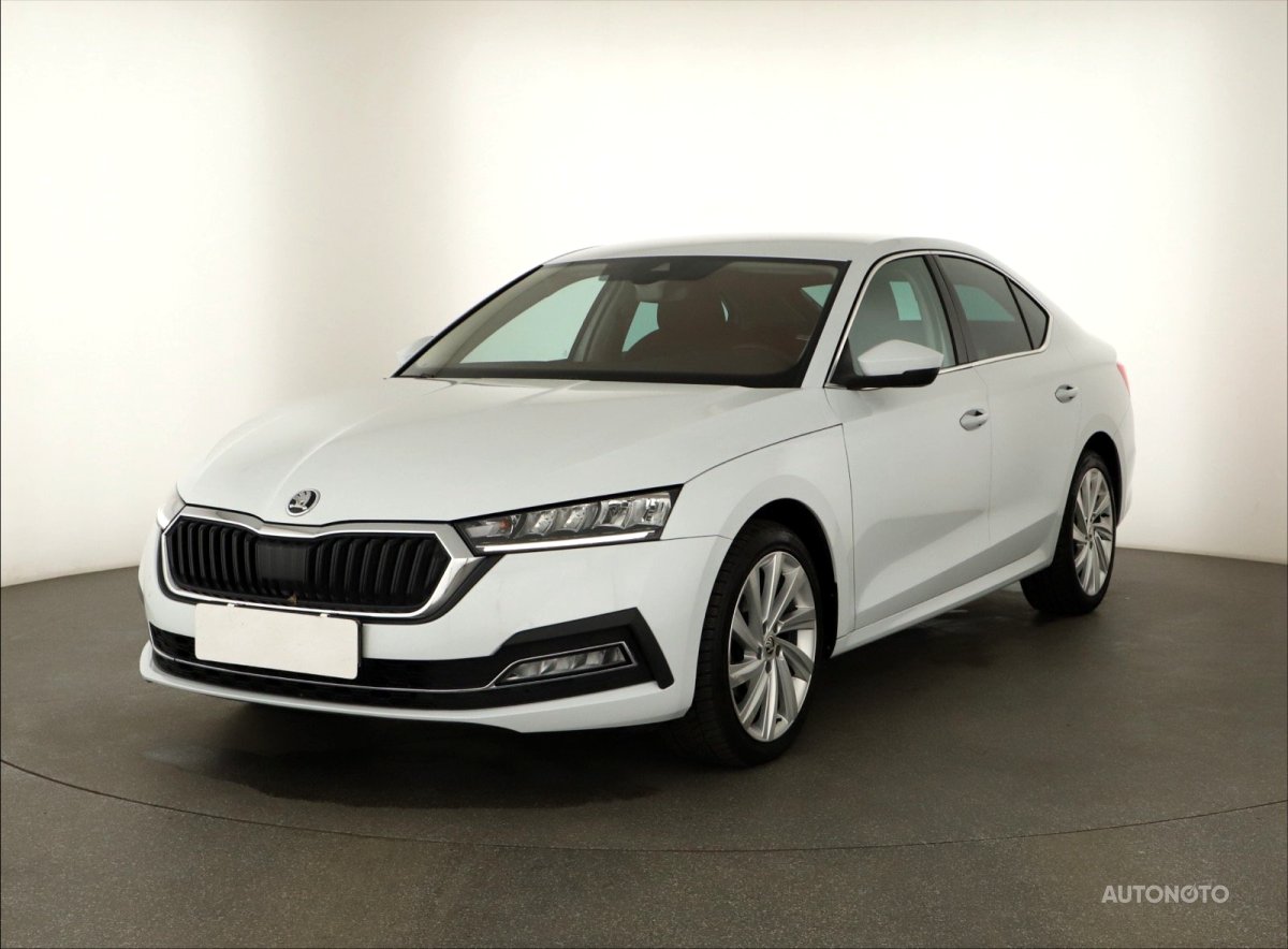 Škoda Octavia, 2022 - pohled č. 3