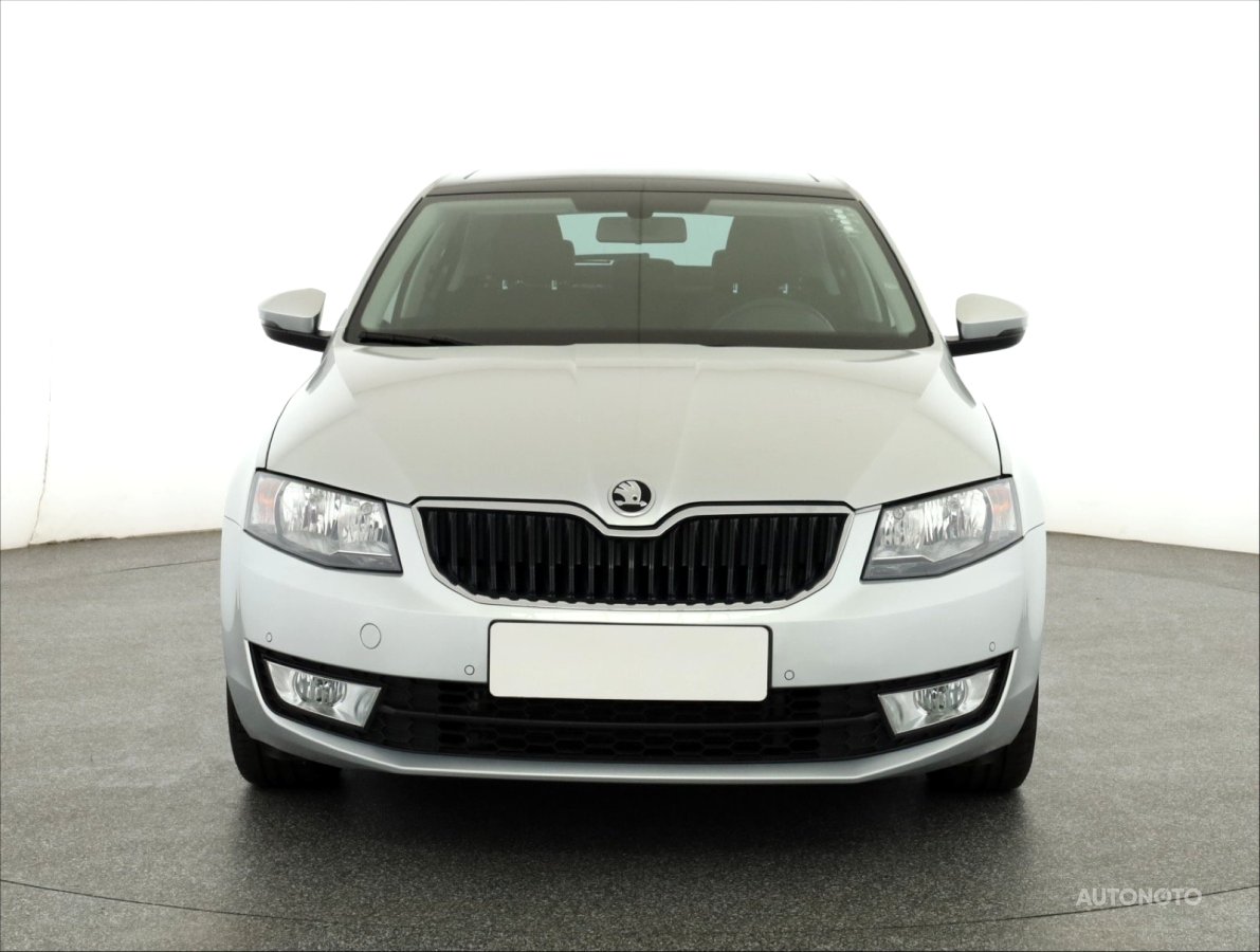 Škoda Octavia, 2015 - pohled č. 2