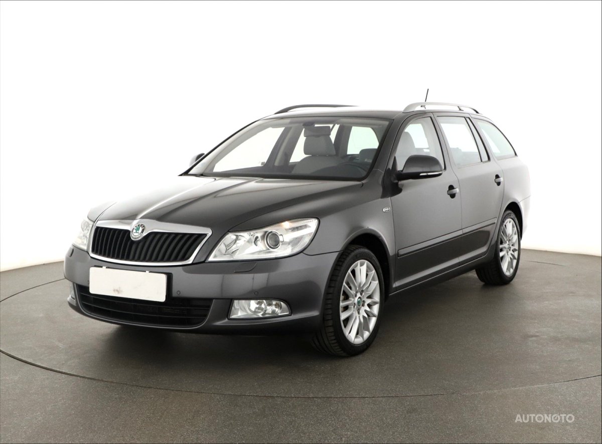 Škoda Octavia, 2013 - pohled č. 3