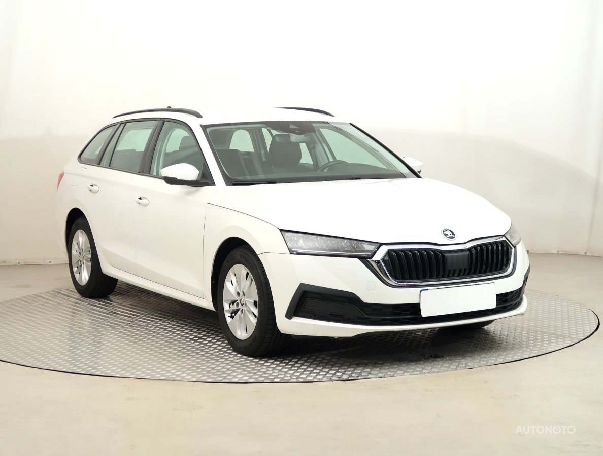 Škoda Octavia, 2020 - celkový pohled