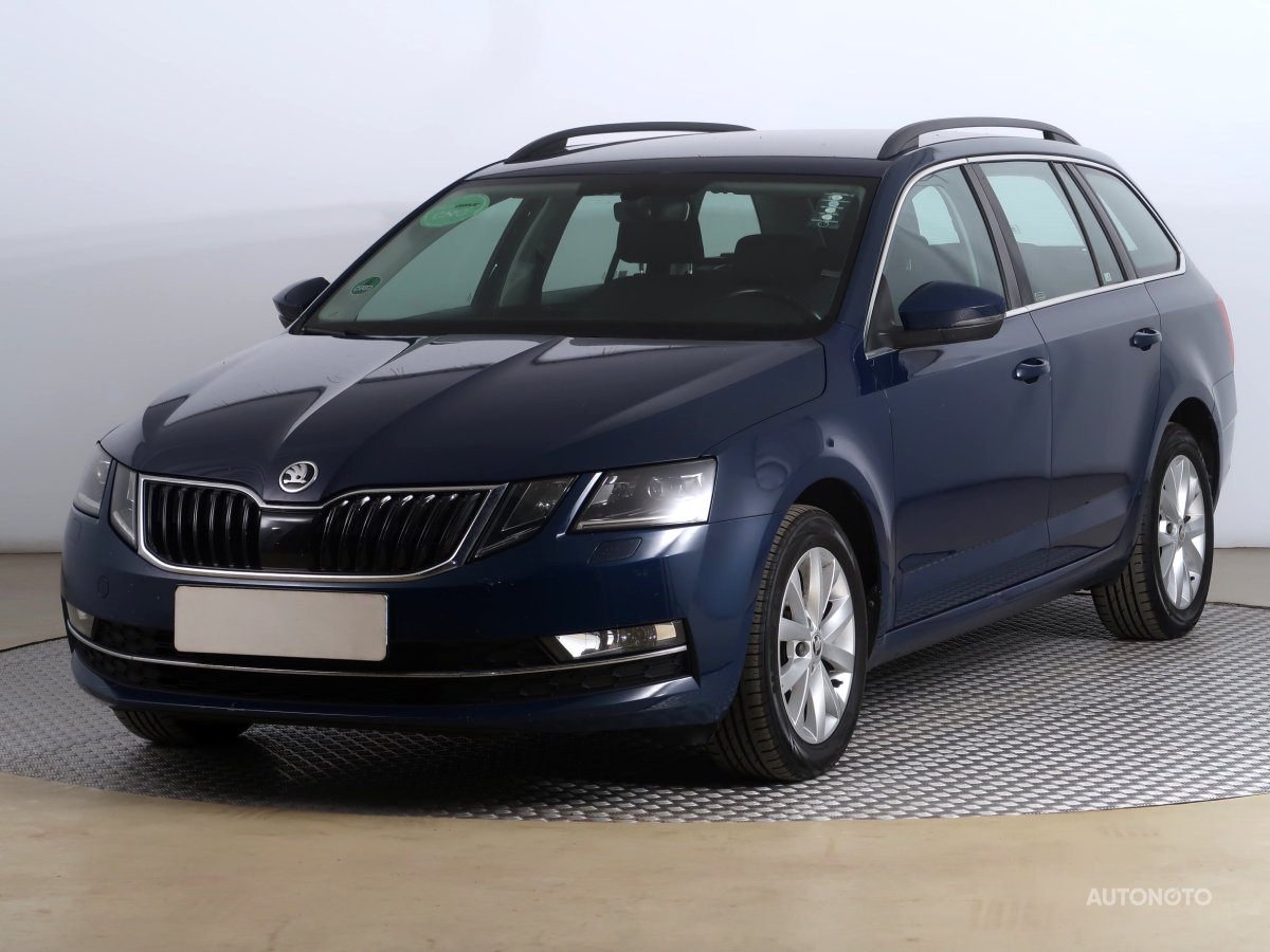 Škoda Octavia, 2017 - pohled č. 3