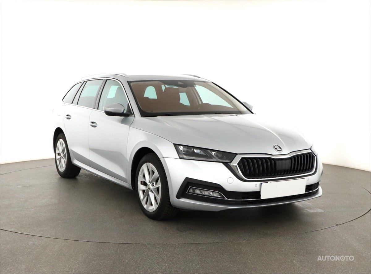 Škoda Octavia, 2022 - celkový pohled