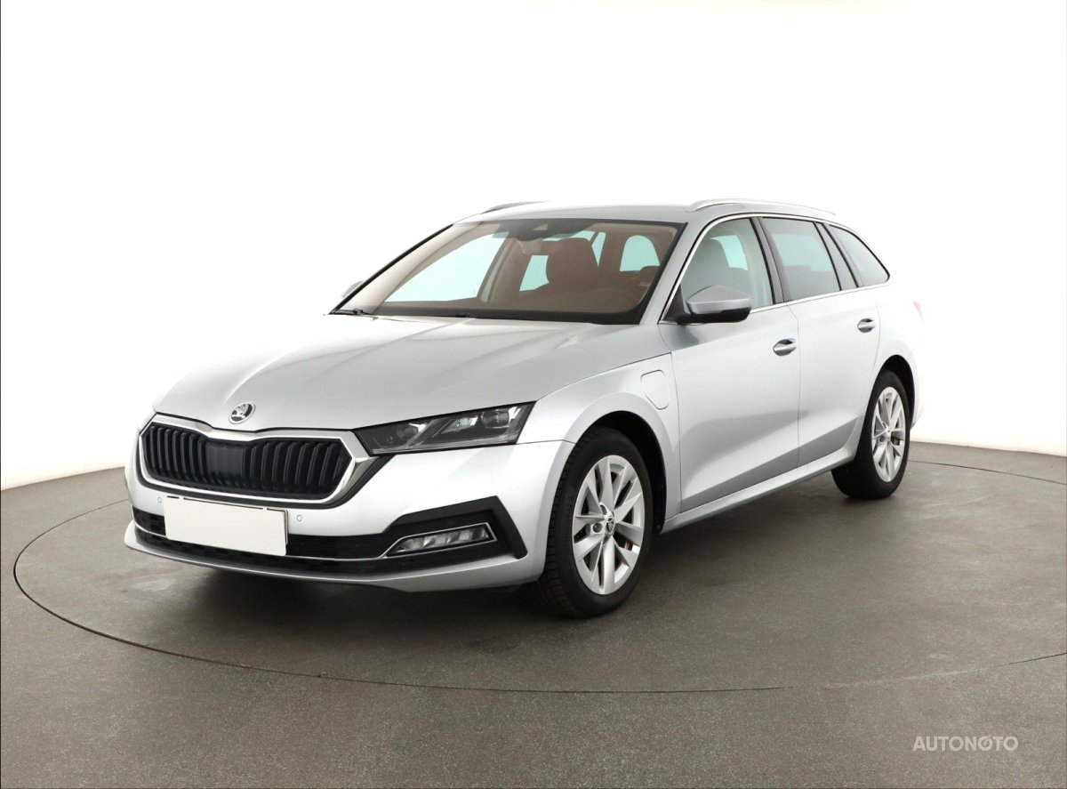 Škoda Octavia, 2022 - pohled č. 3