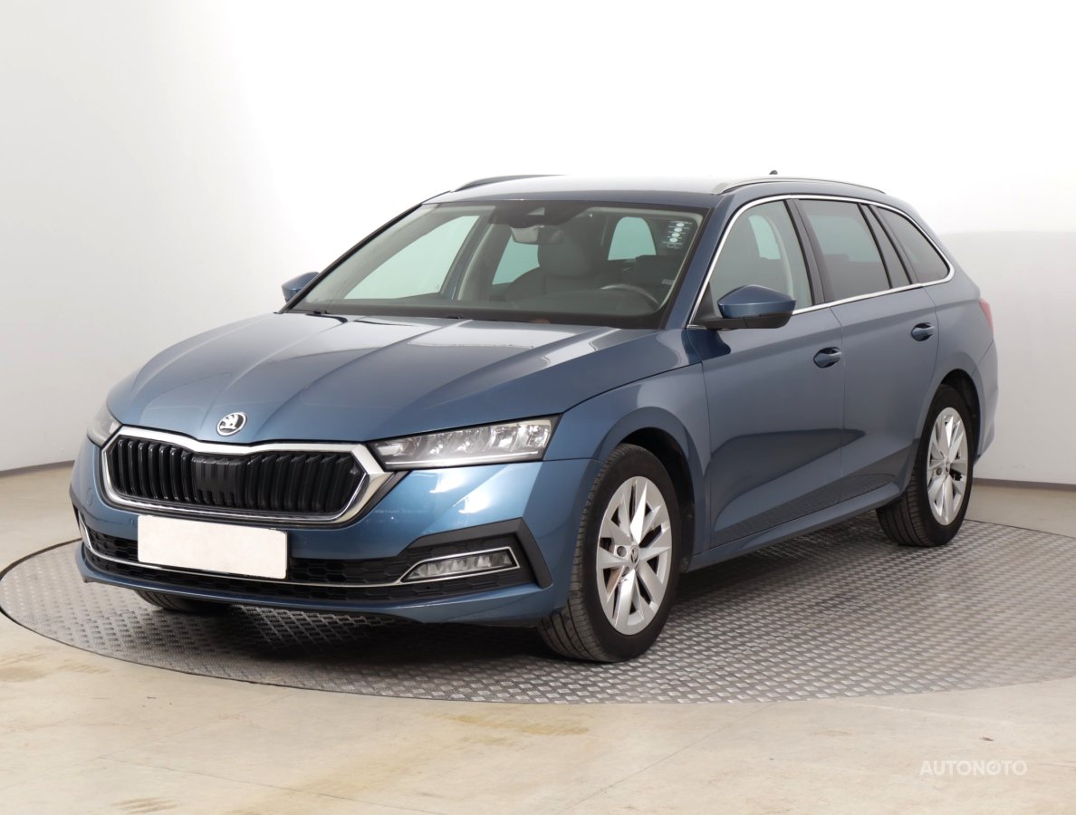 Škoda Octavia, 2021 - pohled č. 3