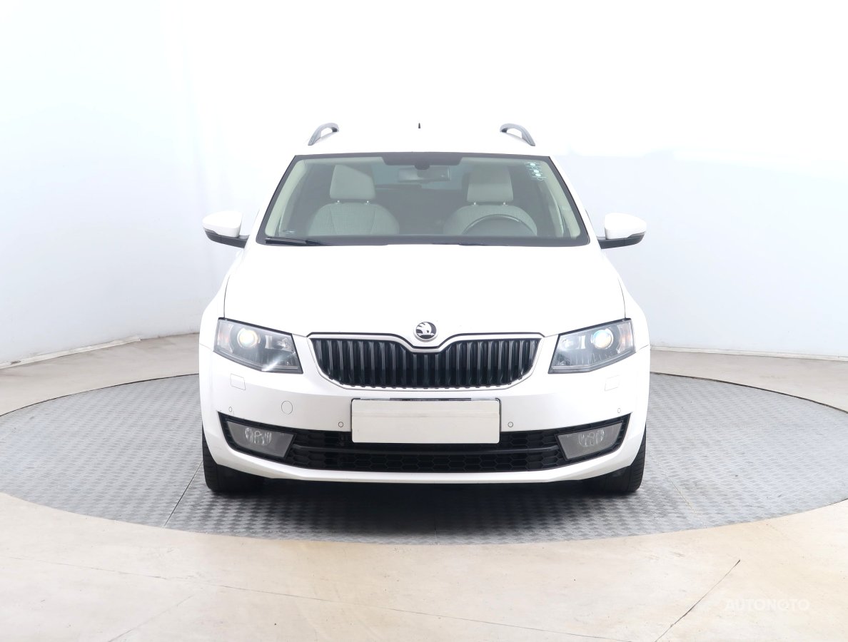 Škoda Octavia, 2015 - pohled č. 2