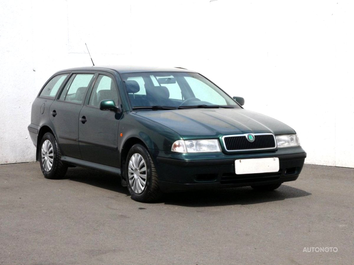 Škoda Octavia, 1998 - celkový pohled