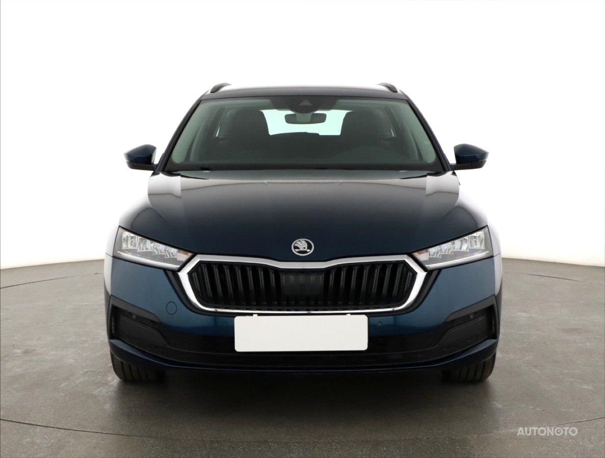 Škoda Octavia, 2021 - pohled č. 2