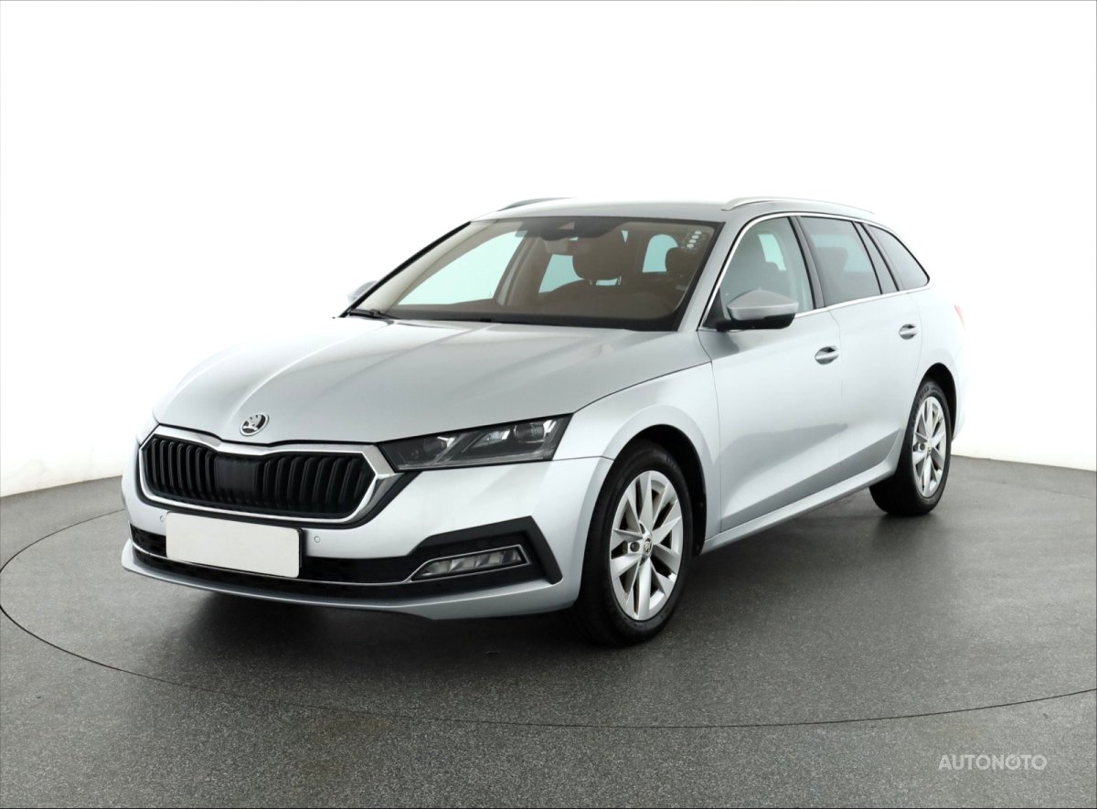 Škoda Octavia, 2021 - pohled č. 3