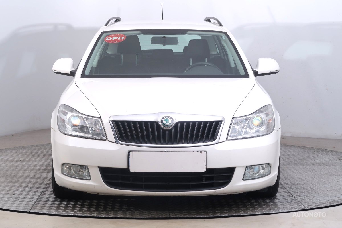 Škoda Octavia, 2011 - pohled č. 2