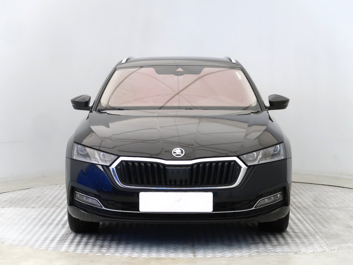 Škoda Octavia, 2022 - pohled č. 2