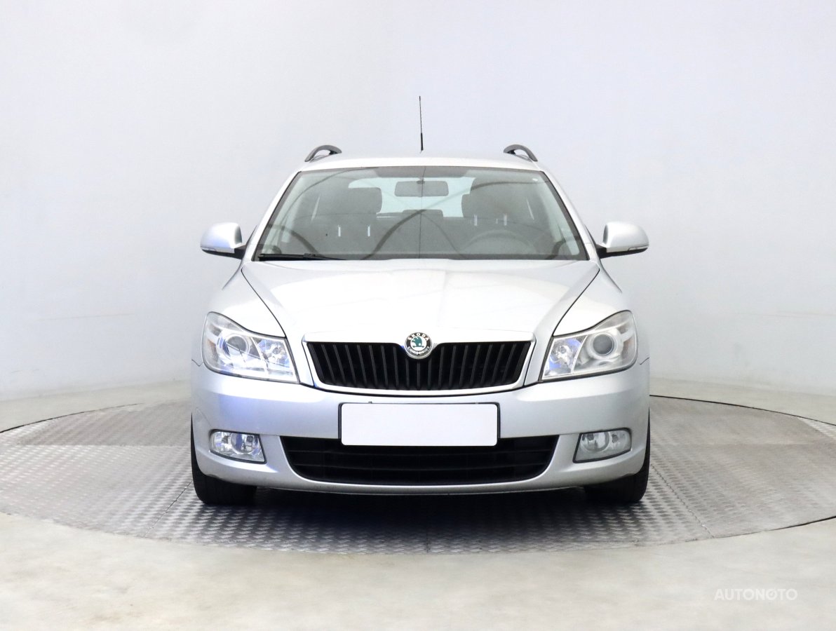 Škoda Octavia, 2010 - pohled č. 2