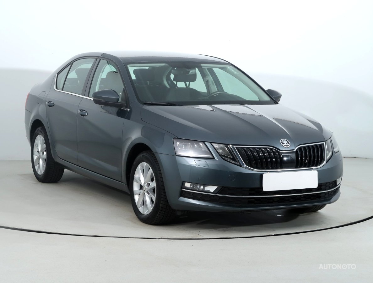 Škoda Octavia, 2019 - celkový pohled