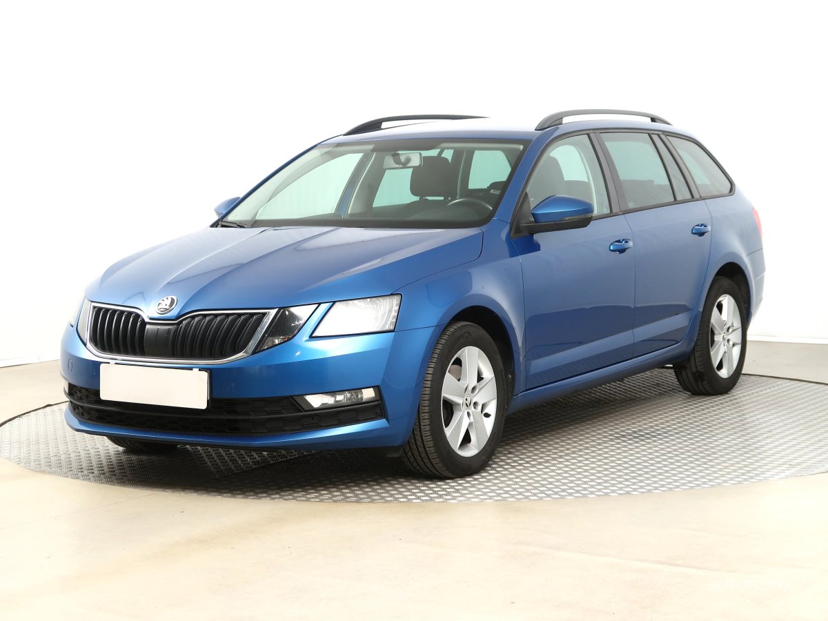 Škoda Octavia, 2019 - pohled č. 3