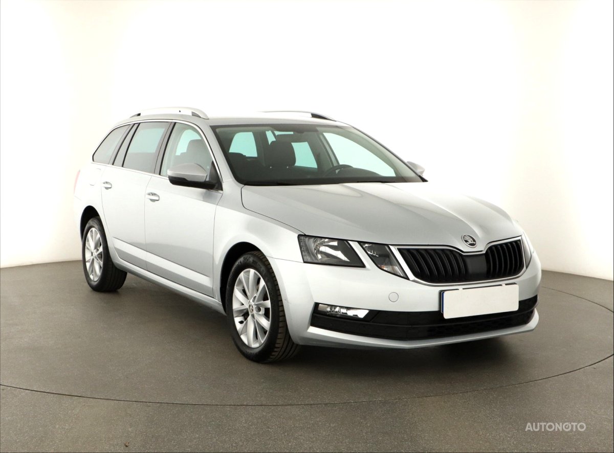Škoda Octavia, 2020 - celkový pohled