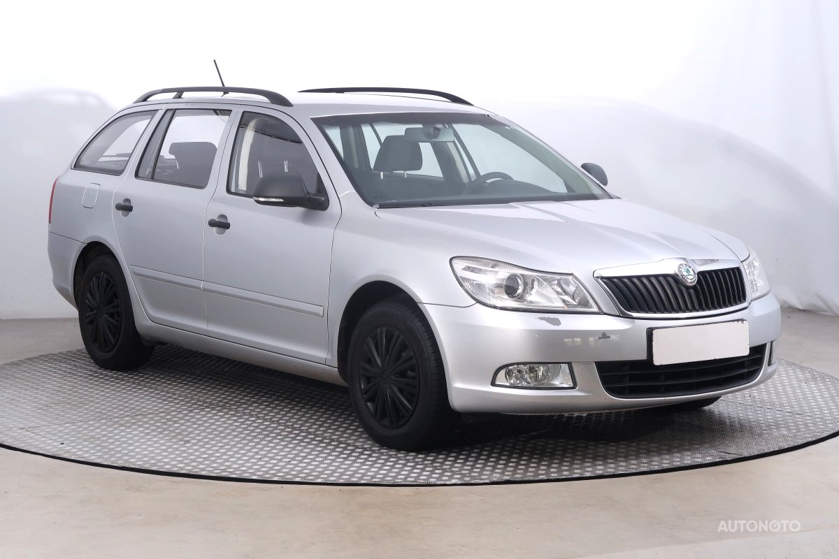 Škoda Octavia, 2011 - celkový pohled