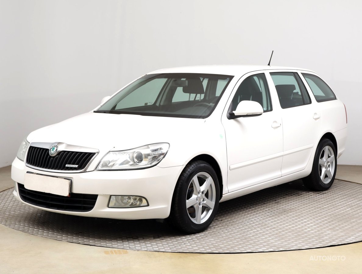 Škoda Octavia, 2012 - pohled č. 3