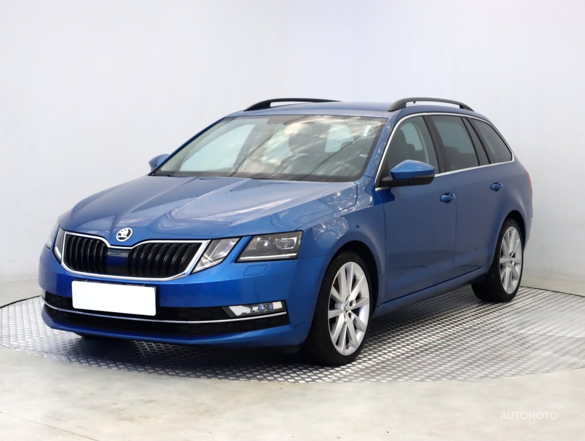 Škoda Octavia, 2018 - pohled č. 3