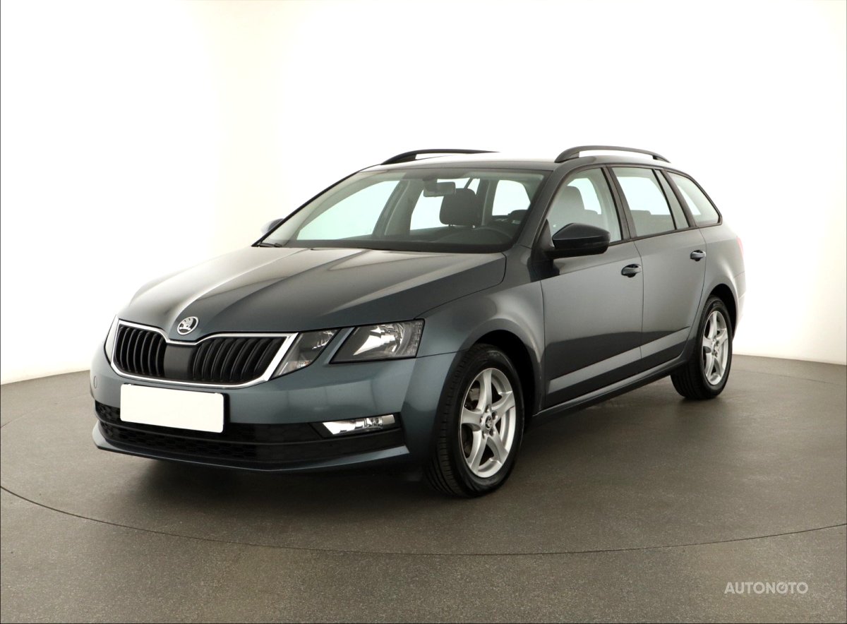 Škoda Octavia, 2018 - pohled č. 3