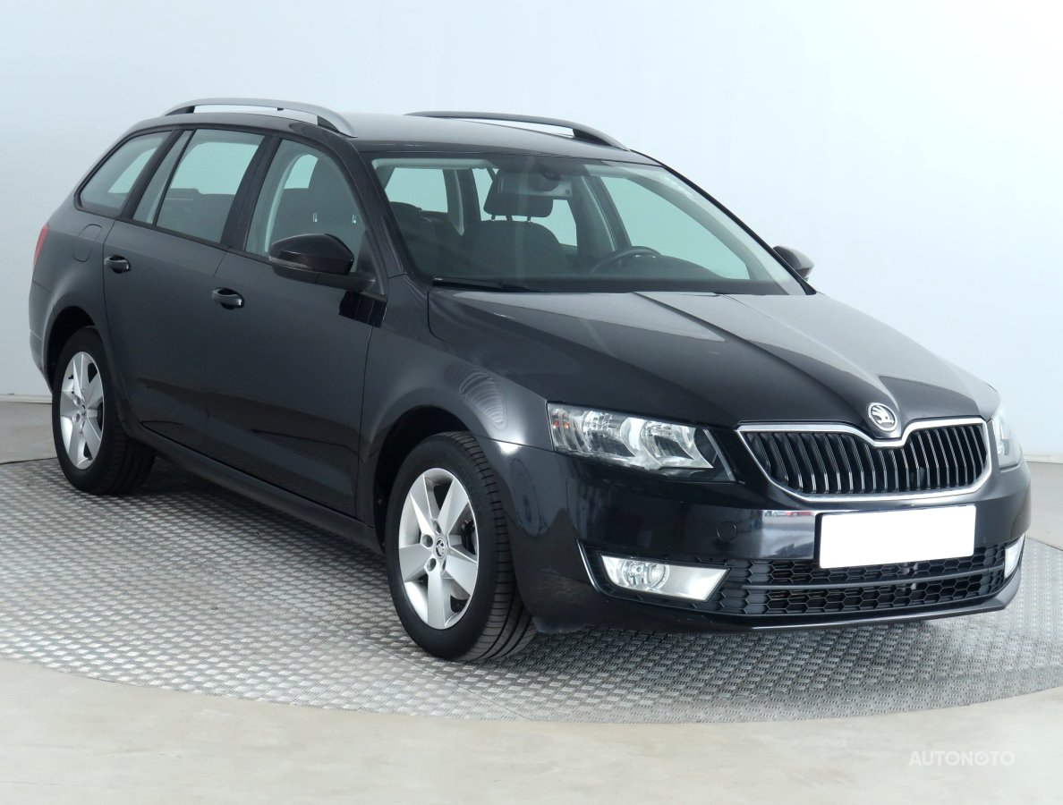 Škoda Octavia, 2013 - celkový pohled