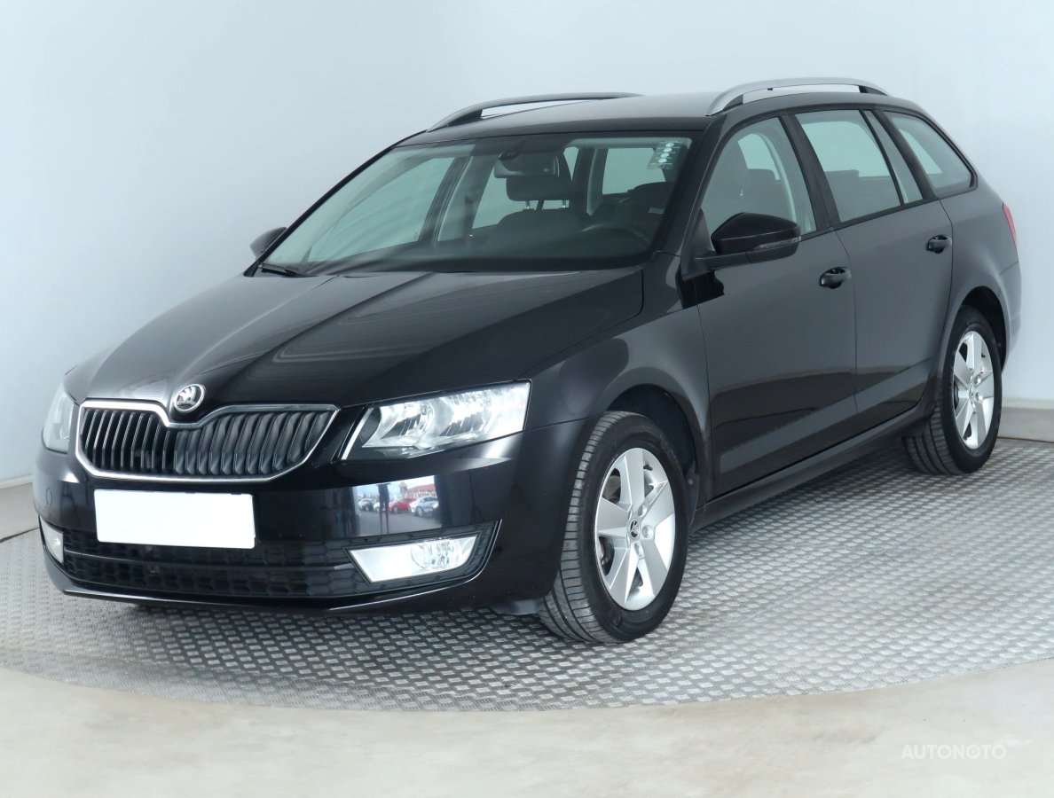 Škoda Octavia, 2013 - pohled č. 3