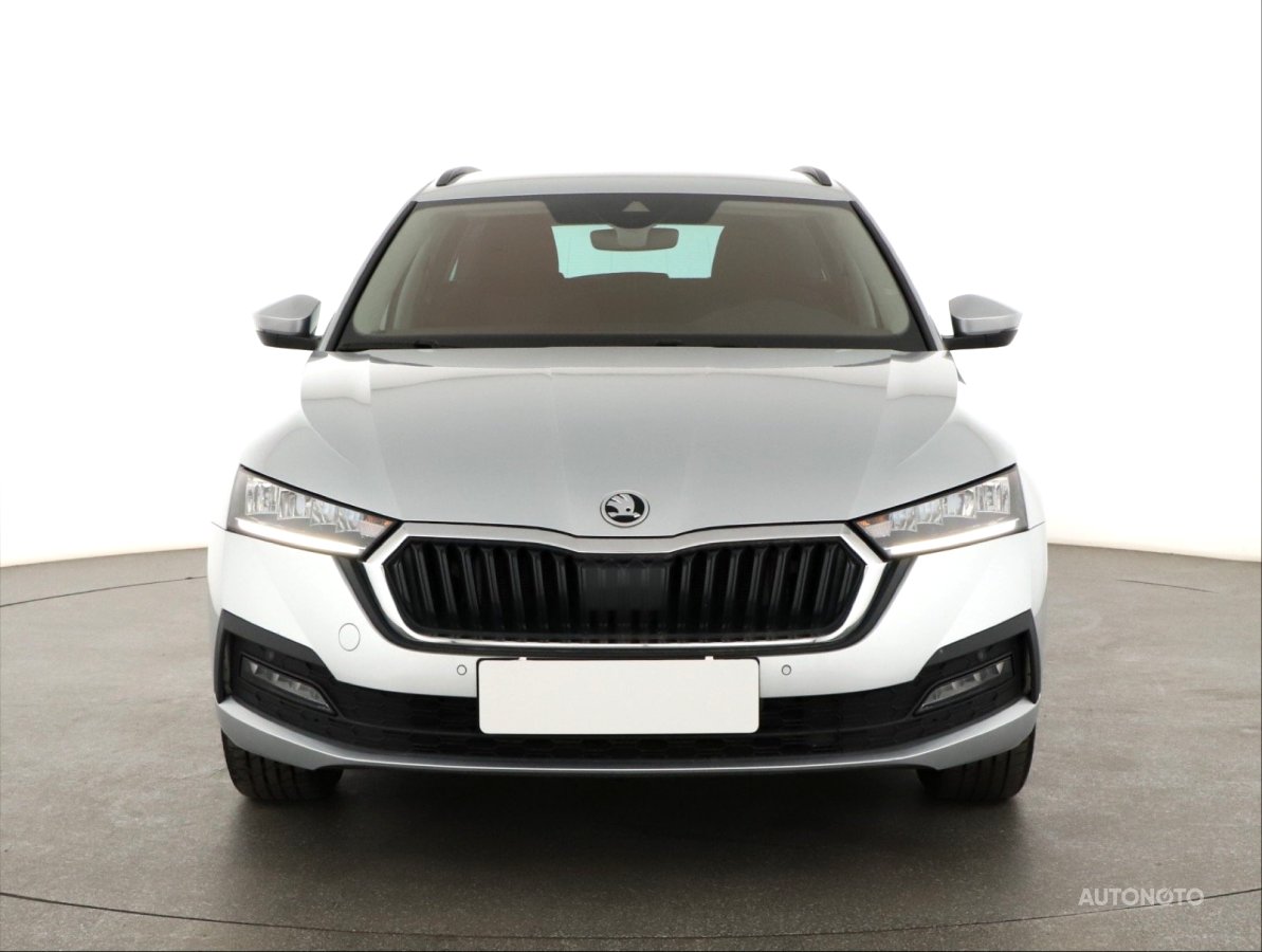 Škoda Octavia, 2022 - pohled č. 2