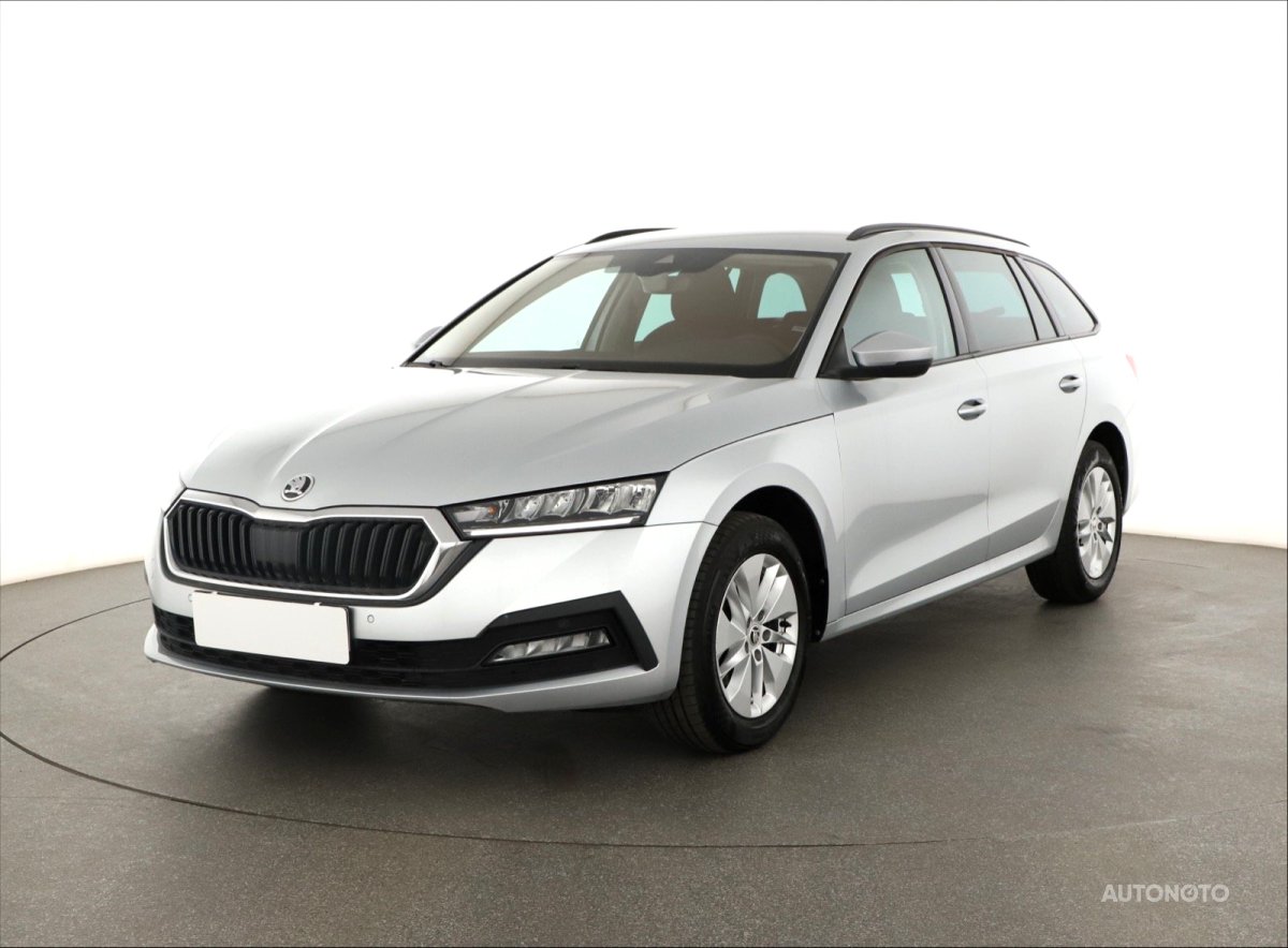 Škoda Octavia, 2022 - pohled č. 3