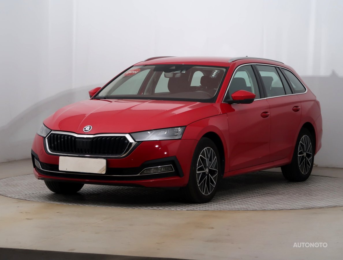 Škoda Octavia, 2022 - pohled č. 3