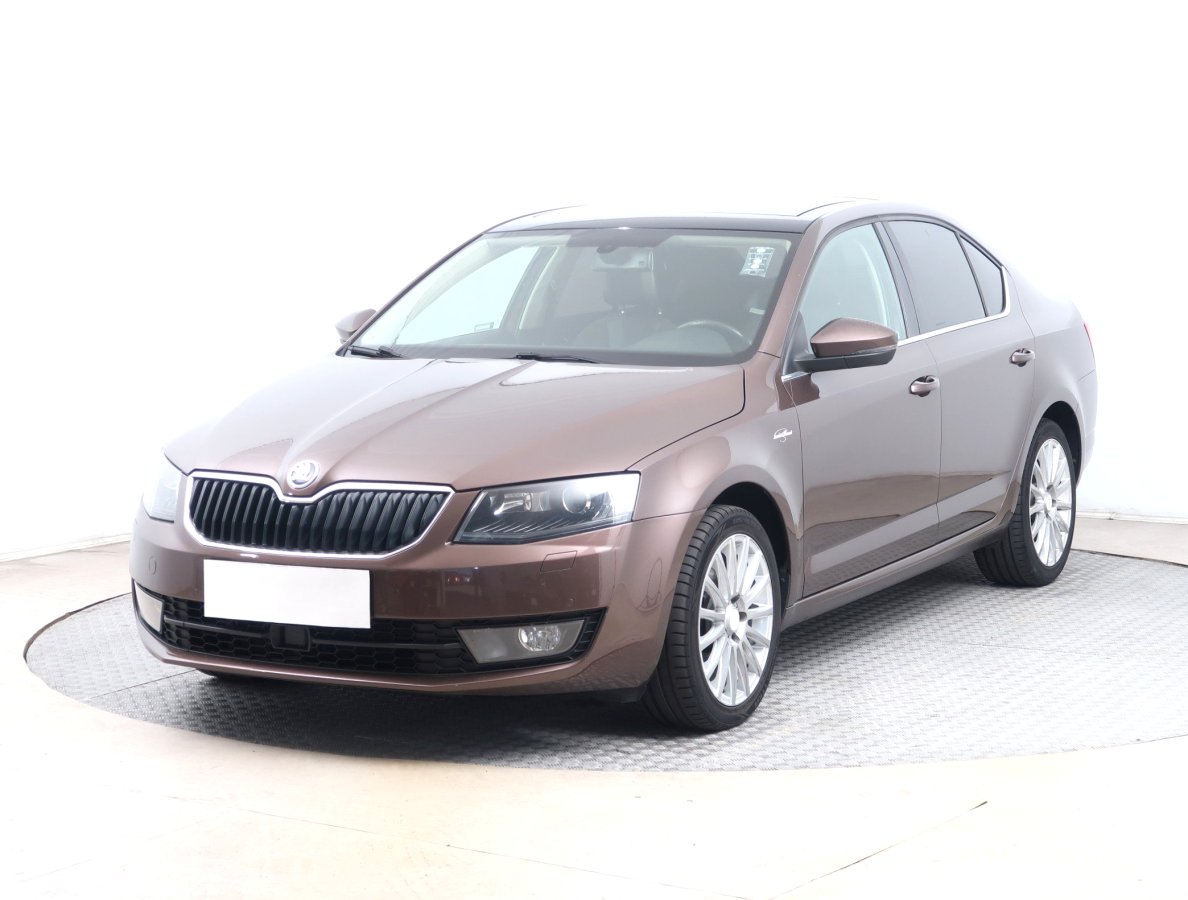 Škoda Octavia, 2015 - pohled č. 3
