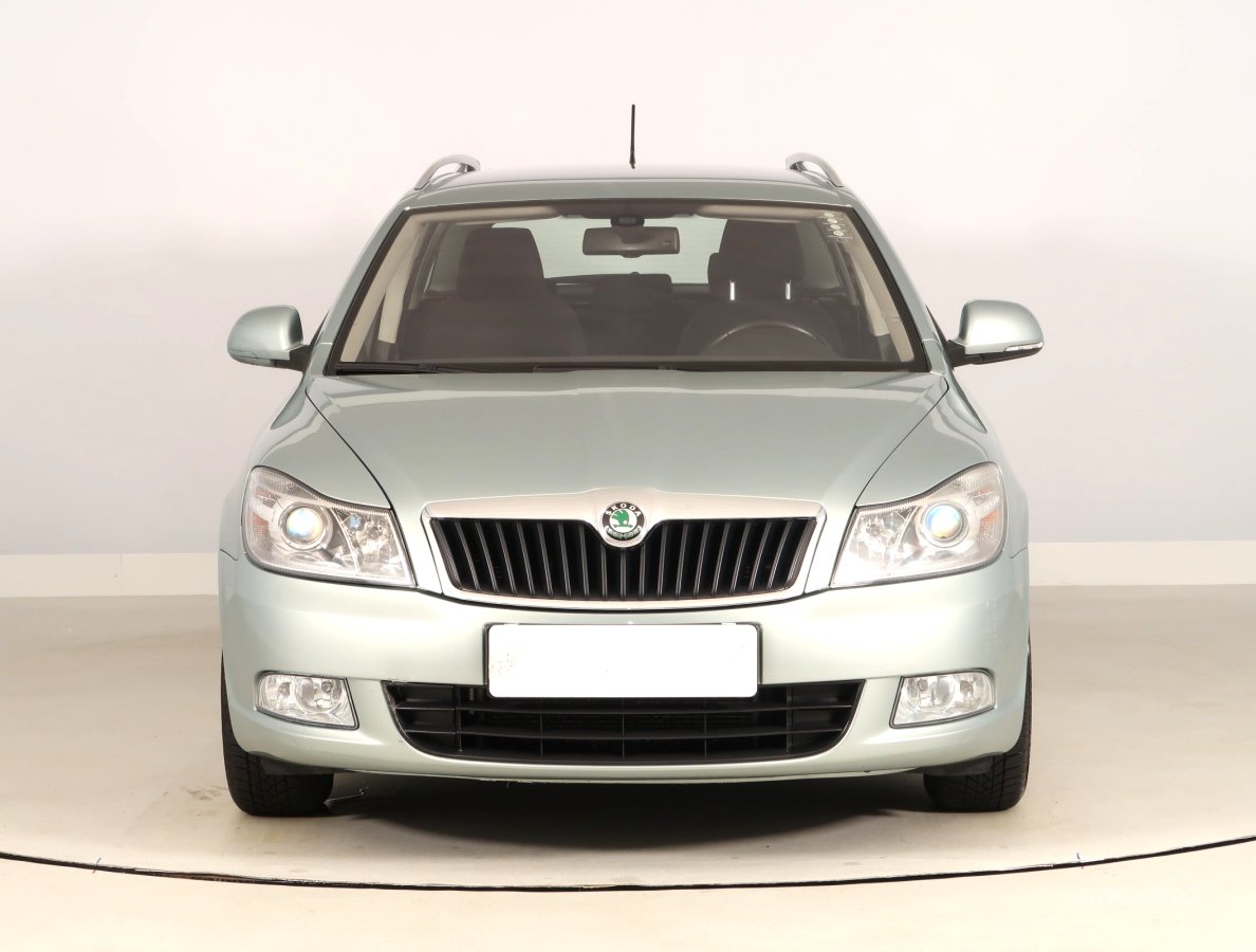 Škoda Octavia, 2011 - pohled č. 2