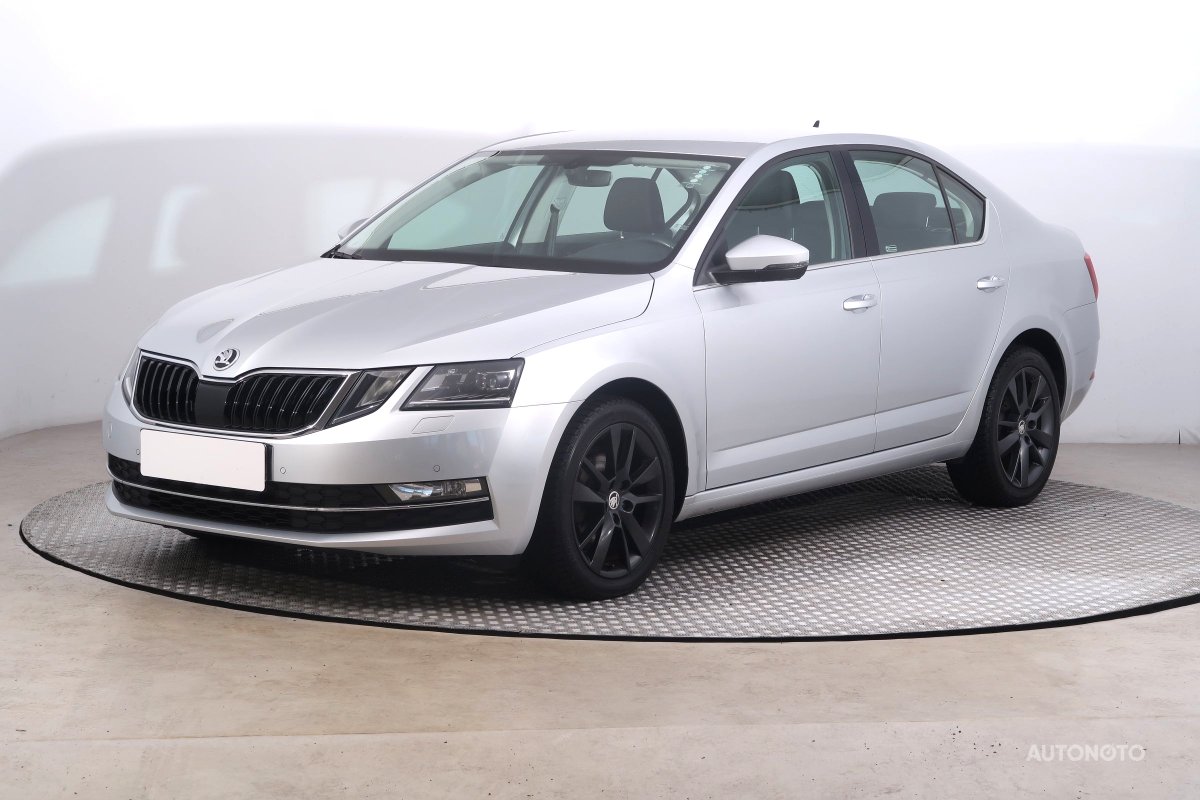 Škoda Octavia, 2019 - pohled č. 3