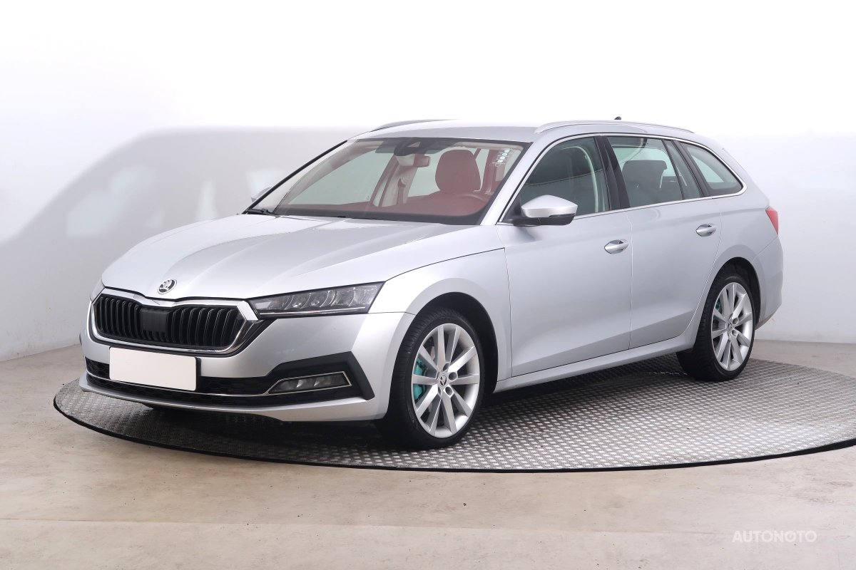 Škoda Octavia, 2020 - pohled č. 3