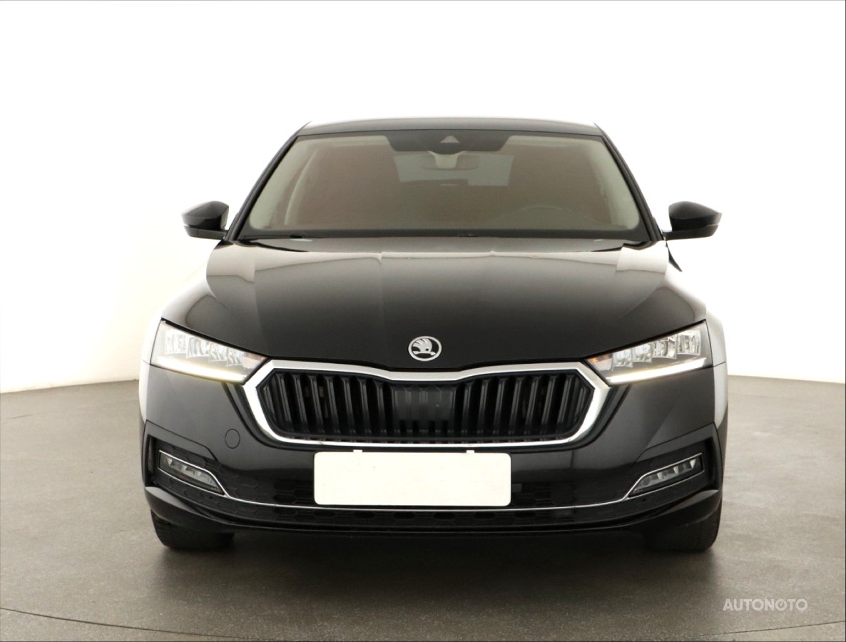 Škoda Octavia, 2021 - pohled č. 2