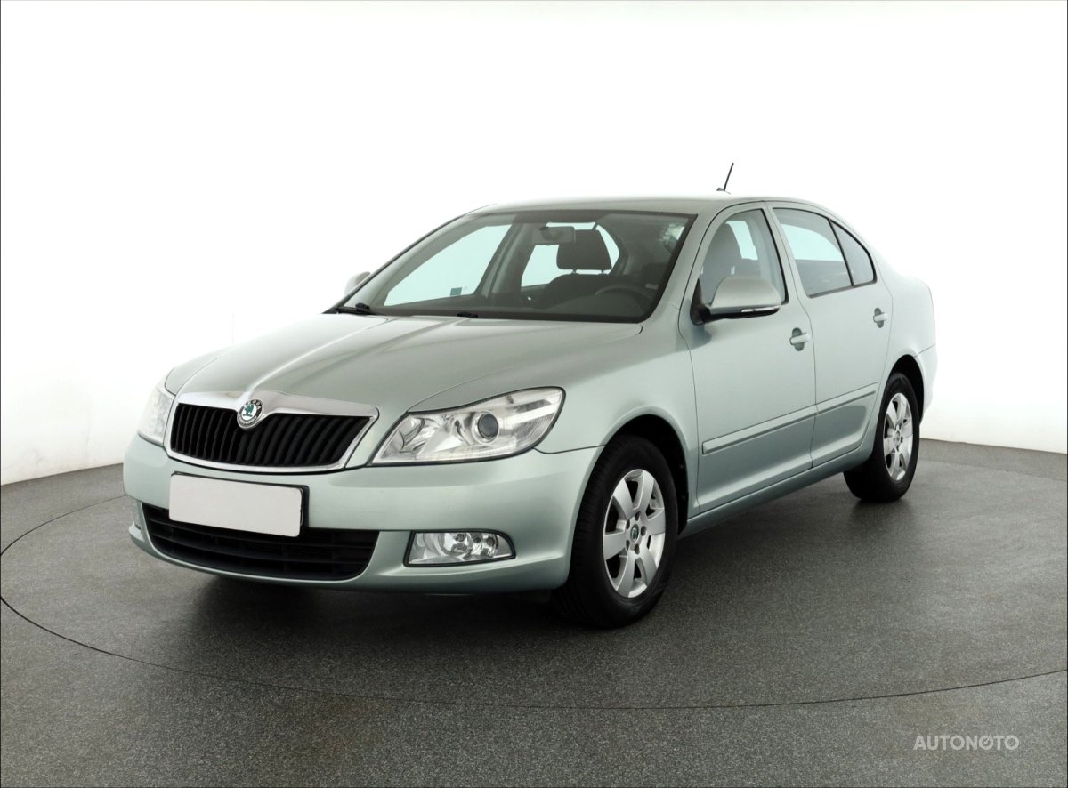 Škoda Octavia, 2013 - pohled č. 3