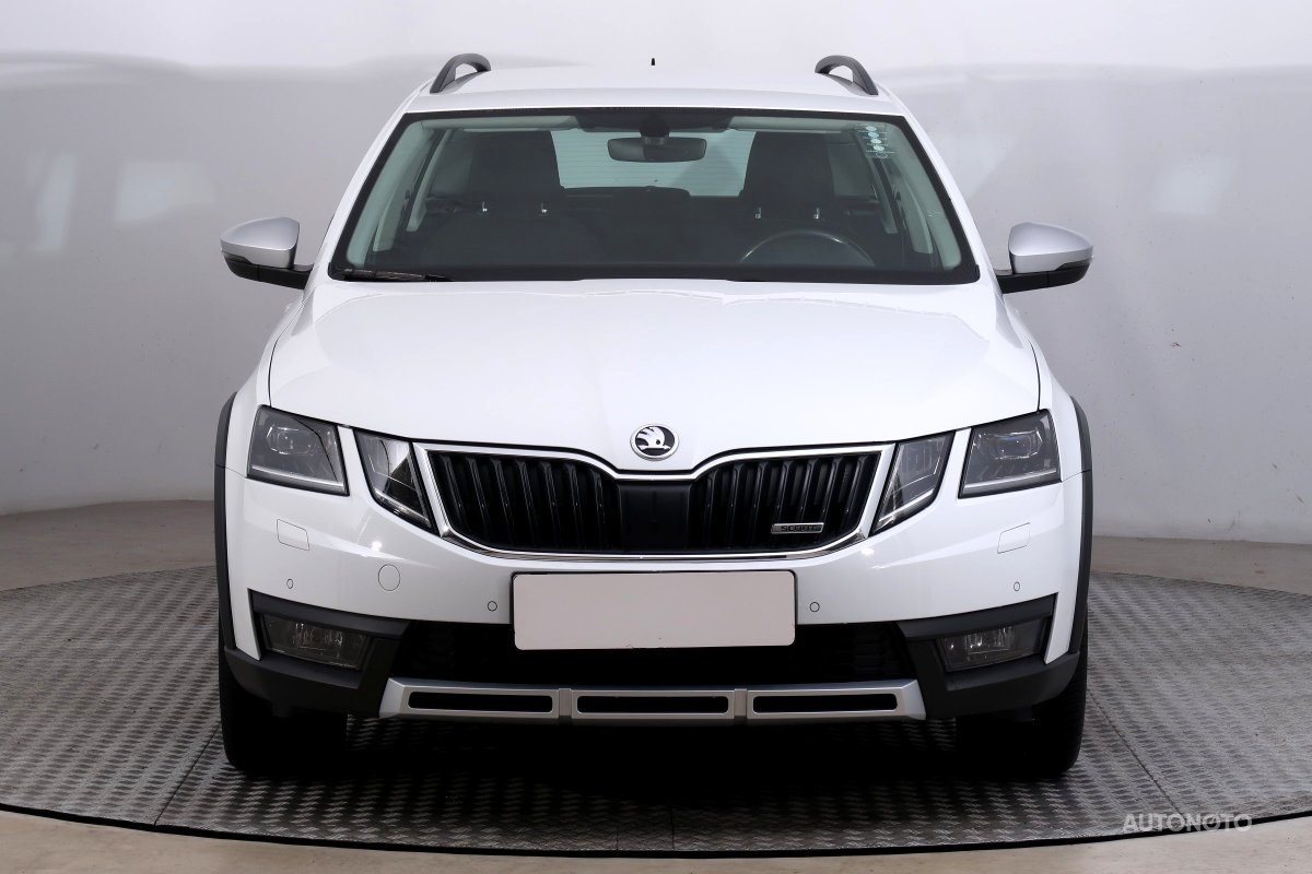 Škoda Octavia, 2019 - pohled č. 2