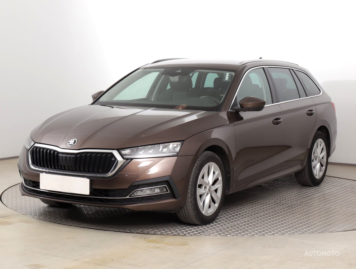 Škoda Octavia, 2021 - pohled č. 3
