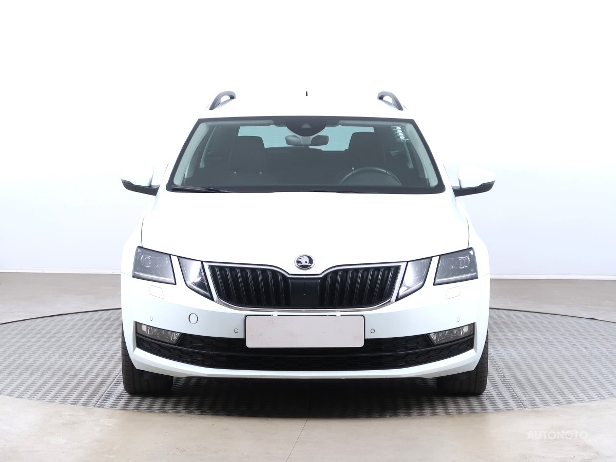 Škoda Octavia, 2019 - pohled č. 2