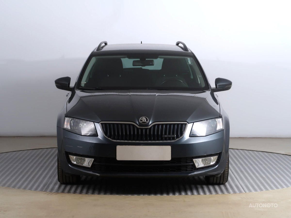 Škoda Octavia, 2014 - pohled č. 2