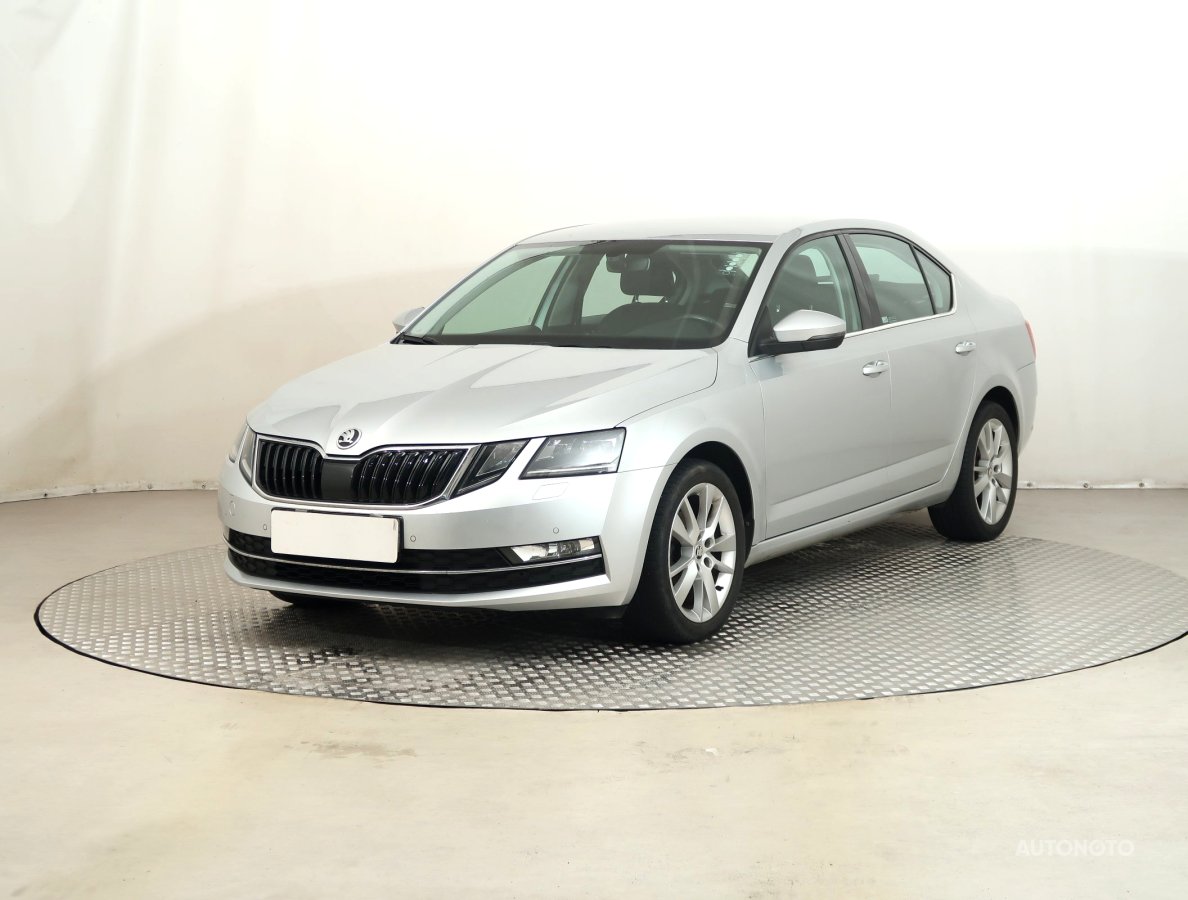 Škoda Octavia, 2018 - pohled č. 3