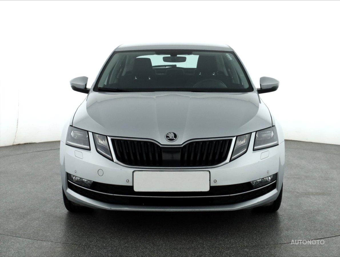 Škoda Octavia, 2019 - pohled č. 2