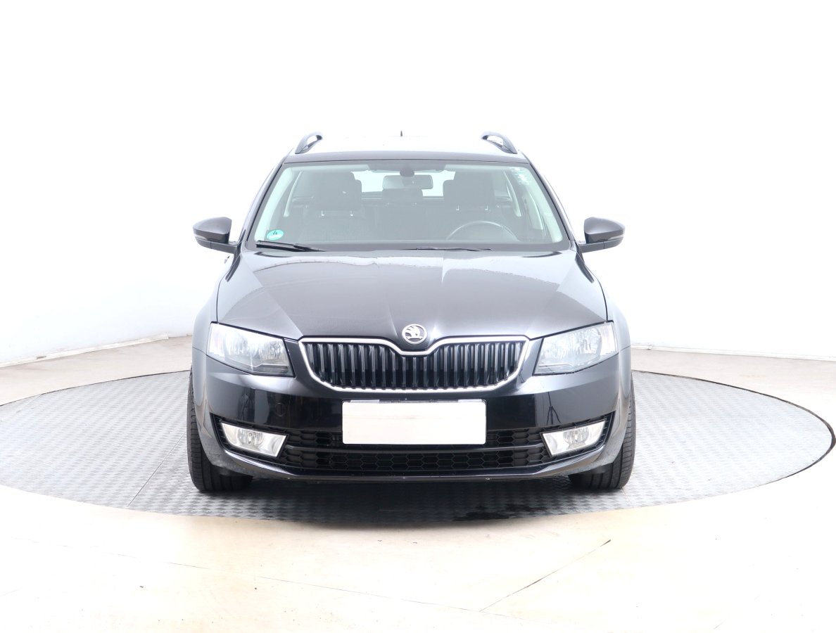 Škoda Octavia, 2013 - pohled č. 2