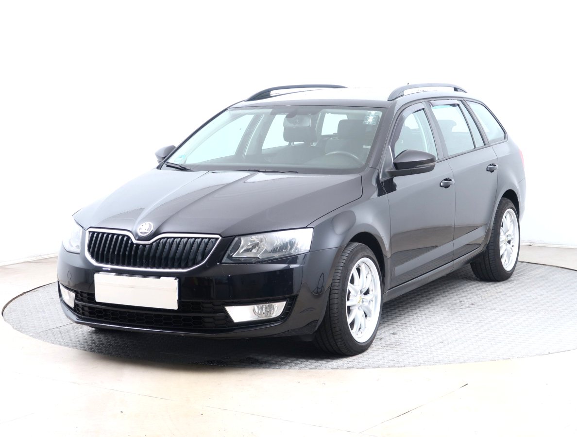 Škoda Octavia, 2013 - pohled č. 3