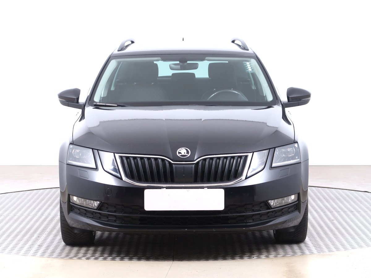 Škoda Octavia, 2017 - pohled č. 2