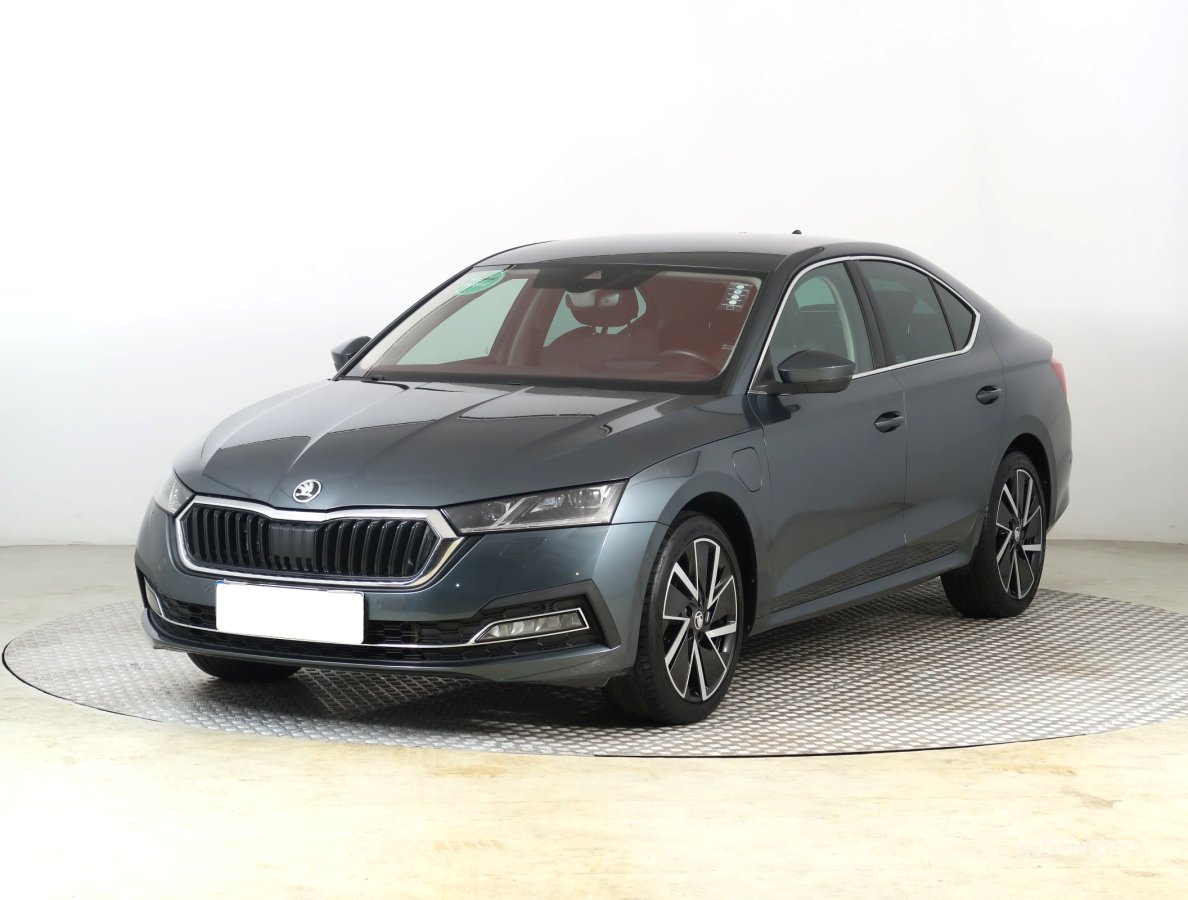 Škoda Octavia, 2021 - pohled č. 3